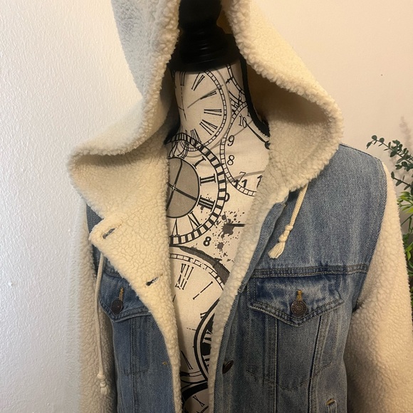 Denim/ fleece bomber jacket - Picture 2 of 12